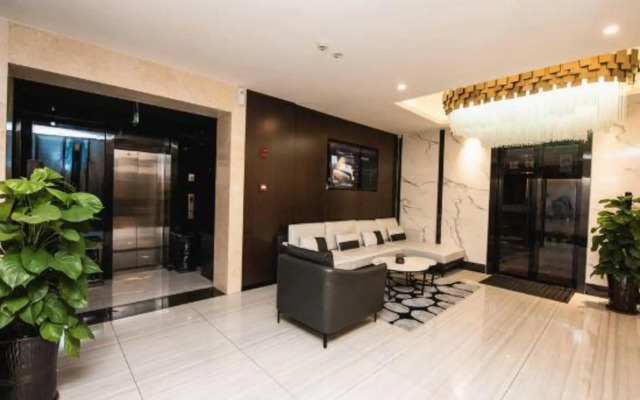 君豪精品酒店(成都华阳地铁站店)