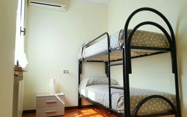 Bright Apartments Sirmione -Sorgente Pool 1