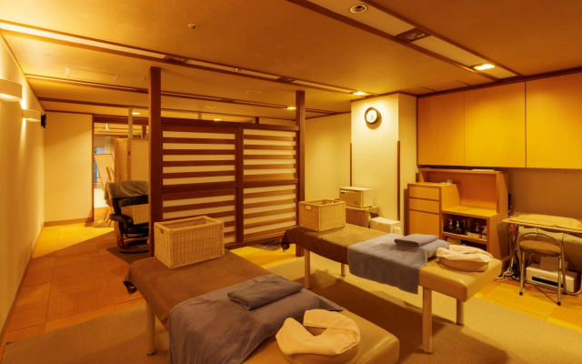 Hotel Shion