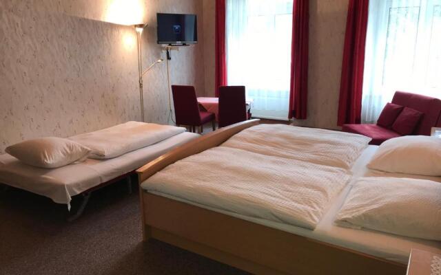 Rheinhotel Starkenburger Hof