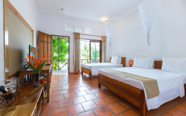 Ancarine Beach Resort