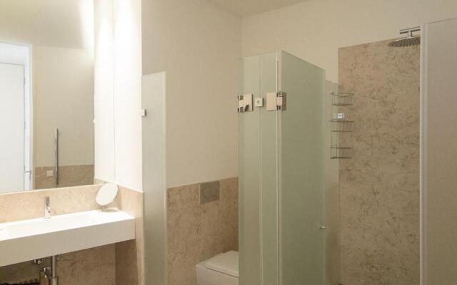 Chiado bright modern apt with ac elevator