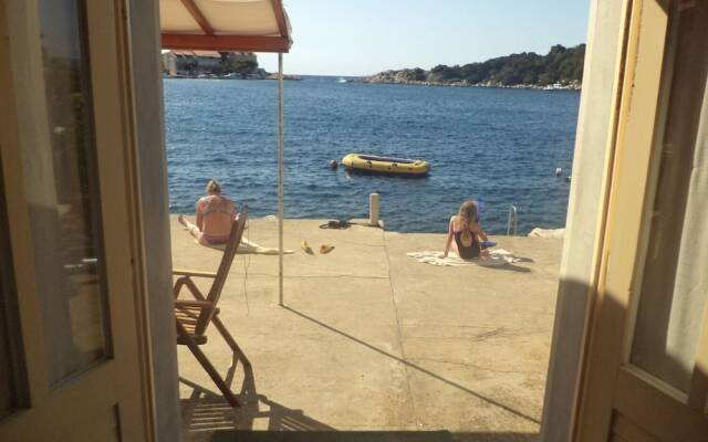 Mile - 10m From the sea - A1 Riva