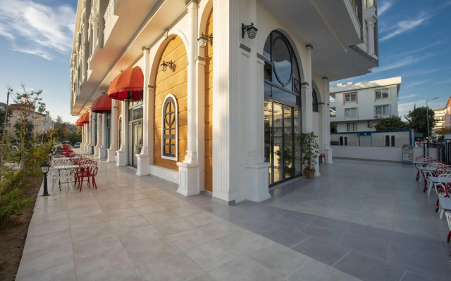 The Sansa Hotel & Spa