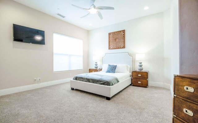 The Mermaid by AvantStay | Prvt Estate w/Swim-Up Bar, Volleyball Crt | Sleeps 14