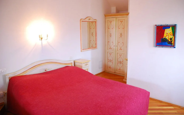 Pensiunea Casa Cranta