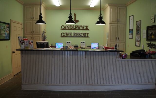 Candlewyck Cove Resort