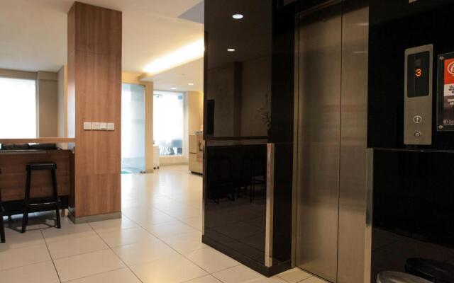 LeGreen Suite Kuningan