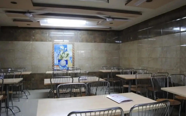 Hotel Satyam