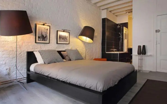 Your Private House Grand-Place