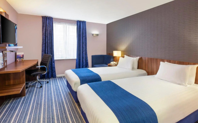 Holiday Inn Express Poole by IHG