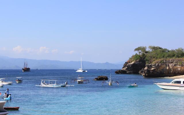 NusaBay Lembongan Resort by WHM