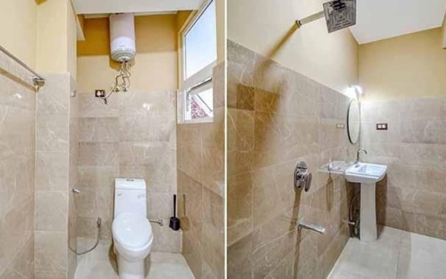 FabHotel Rikhila's Regency