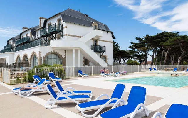 Apartment in Cote Sauvage Near La Baule Bay