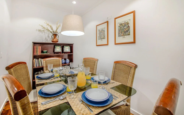 Lisbon Stay at Roma Boulevard Apartment