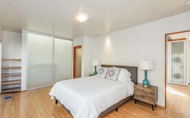 San Juan Avenue Exclusive 4BR