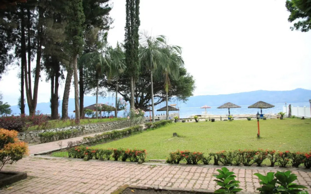 Hotel Pandu Lakeside Tuktuk