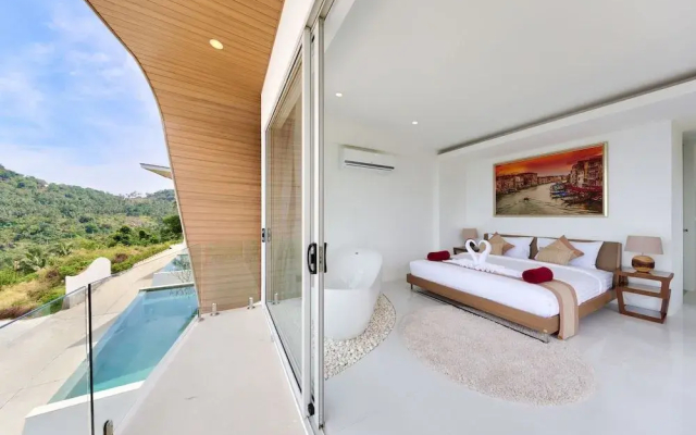 Villa Iroxa with Panoramic Sea View