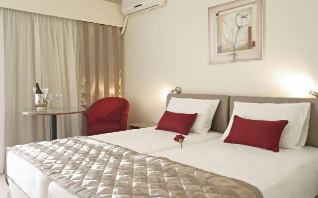 Hotel Galaxias