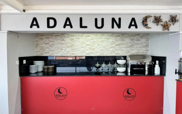 Ada Luna Bozcaada