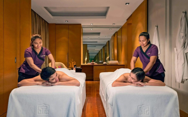Manila Marriott Hotel at Newport World Resorts