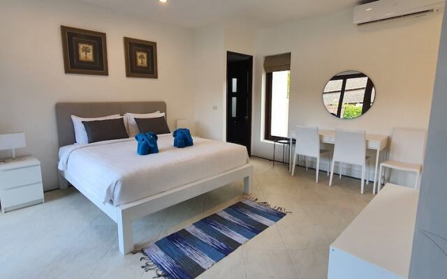 Baan Rattana Pool Villa Near The Center