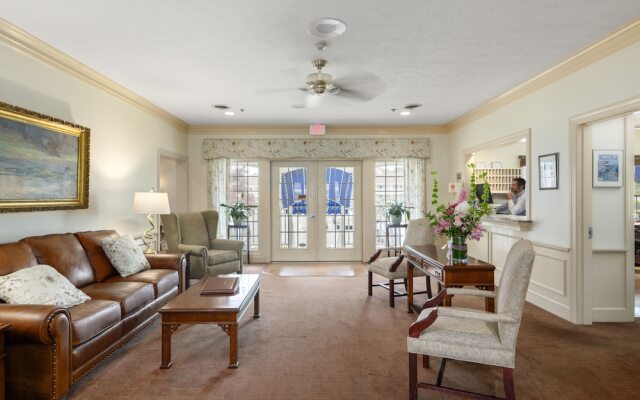 The Sparhawk Oceanfront Resort