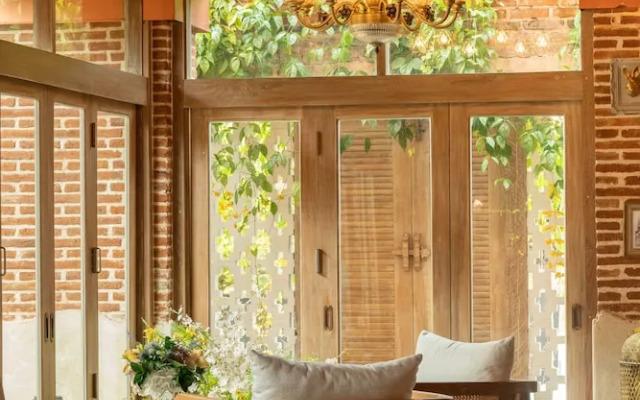 Sanae' Oldtown Hotel