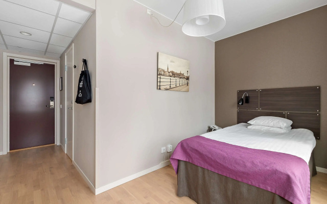 Best Western Arlanda Plus Park Airport Hotel