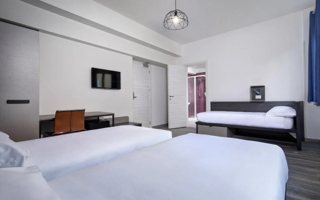 The RomeHello - Hostel