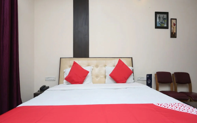 OYO 3201 Hotel Jhankar