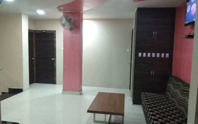 JK Rooms 128 Hotel RR