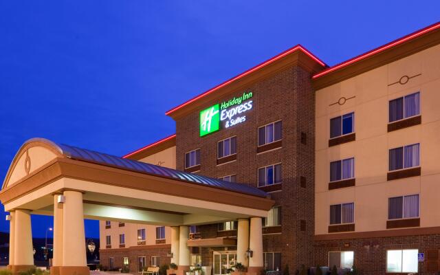 Holiday Inn Express & Suites Winona, an IHG Hotel