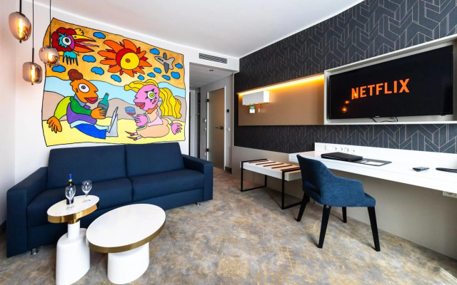 Best Western Premier Royal Blue