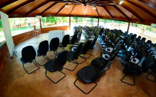 Ipê Florido Parque Hotel