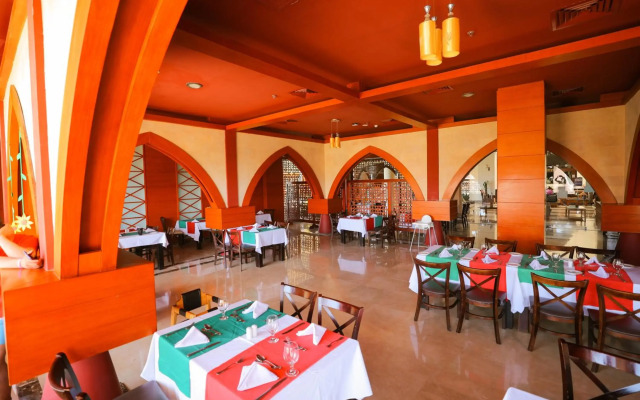 Jasmine Palace Resort & Spa