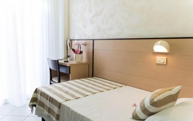 Strand Hotel