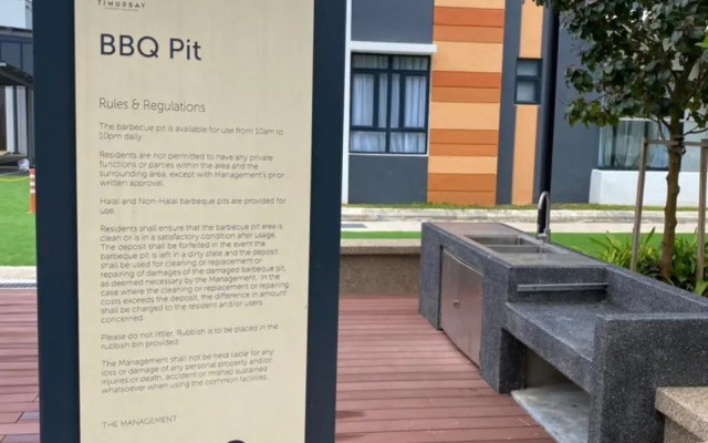 PUTEH Timurbay Beachfront Private Suite Kuantan