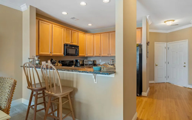 Grande at Canal Retreat Great Area in Rehoboth!