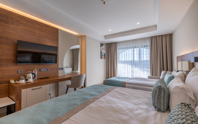 Side Moon Palace Hotel