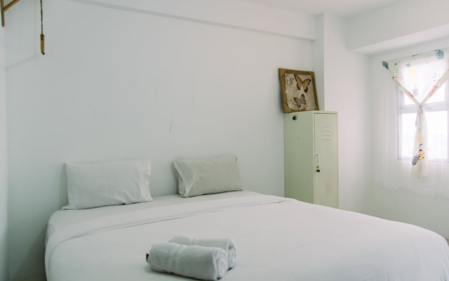Elegant And Comfortable Studio At Urbantown Serpong Apartment – Guest Rooms – South Tangerang
