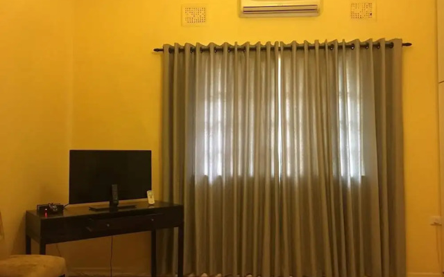 The Crescent Guesthouse