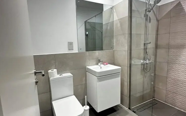 Serenity luxury studio loxwood