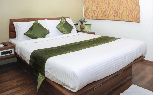 Treebo Saravana Boutique Inn