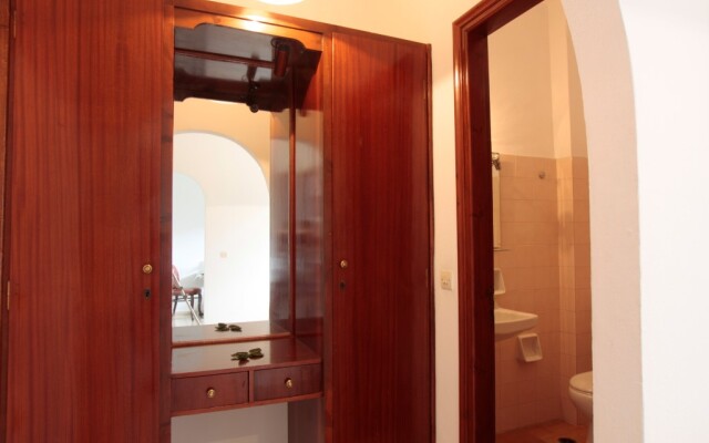 Dimitra Apartments