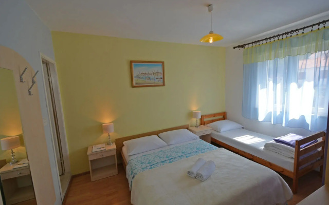 Rooms Sunce Supetar - Island Brac