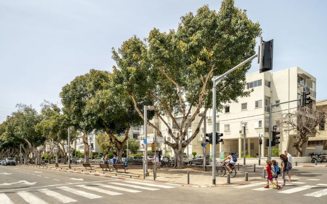 Brand New 2Bd in an Excellent Location