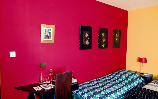 La Maison Jaune à la Janaie