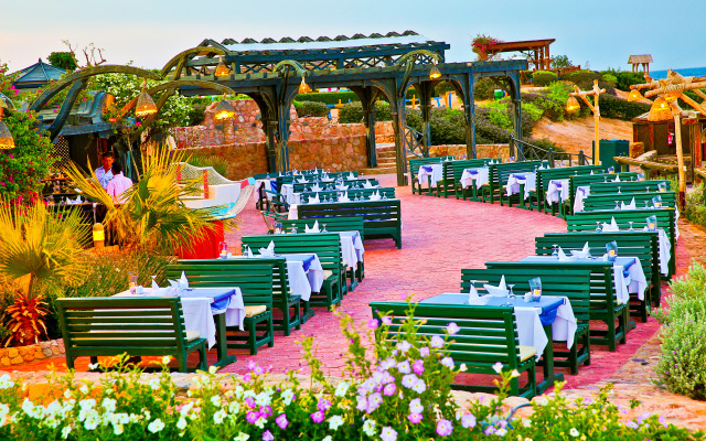 Charmillion Club Resort