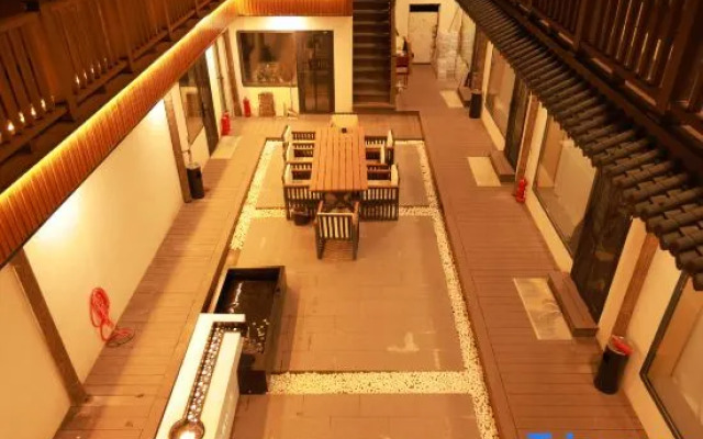 Wutai Mountain Painting Mountain Cloud House B&B